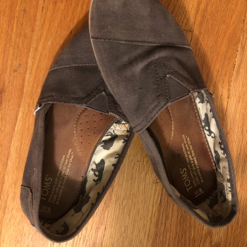 Classic Gray Toms